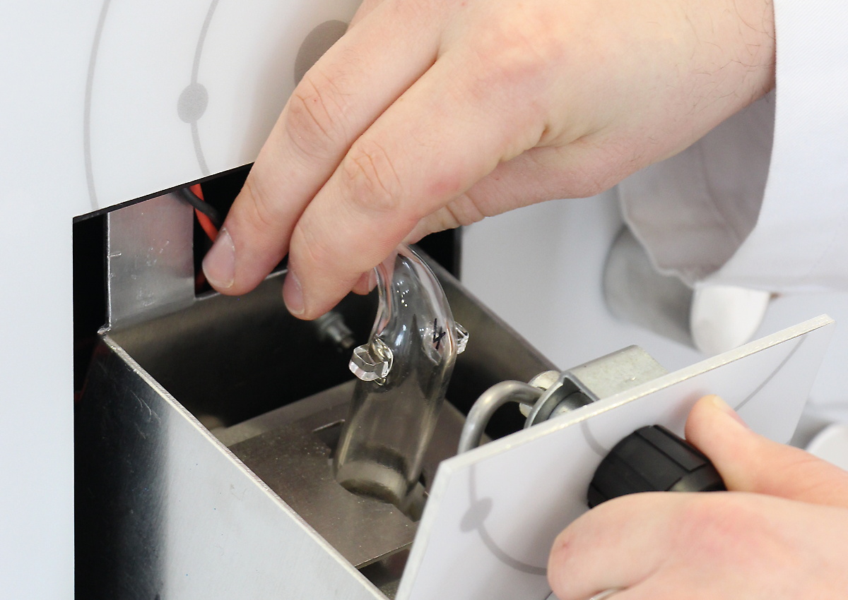 анализатор углерода и серы, CS-i, индукционная печь, элементный анализ, ИК-детекция, определение C и S, лабораторный анализатор, Eltra GmbH